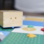 子供がプログラミングを覚えるおもちゃ「Cubetto」が3Dプリンターとコラボ！