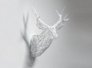 【野生動物にも優しい】3Dプリンターで作製されたワイヤーフレームのハンティング・トロフィー(動物の頭の剥製)
